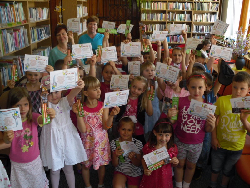 Pasowanie na Czytelnika w Bibliotece w Tyczynie